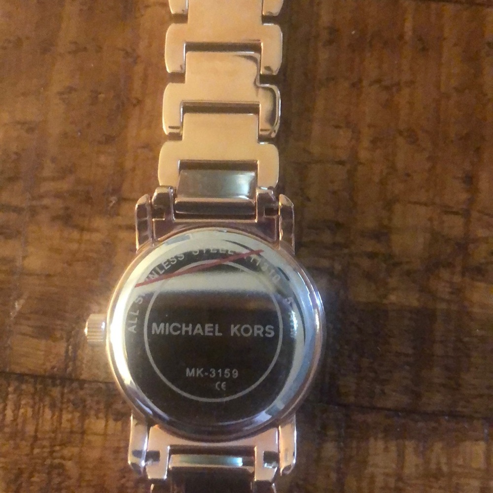 Michael Kors Watch - Picture 3 of 4